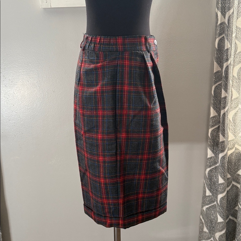 Club Classics Vintage 100% Pure Wool Pleat Front Plaid Shorts SZ 10 - Picture 5 of 7